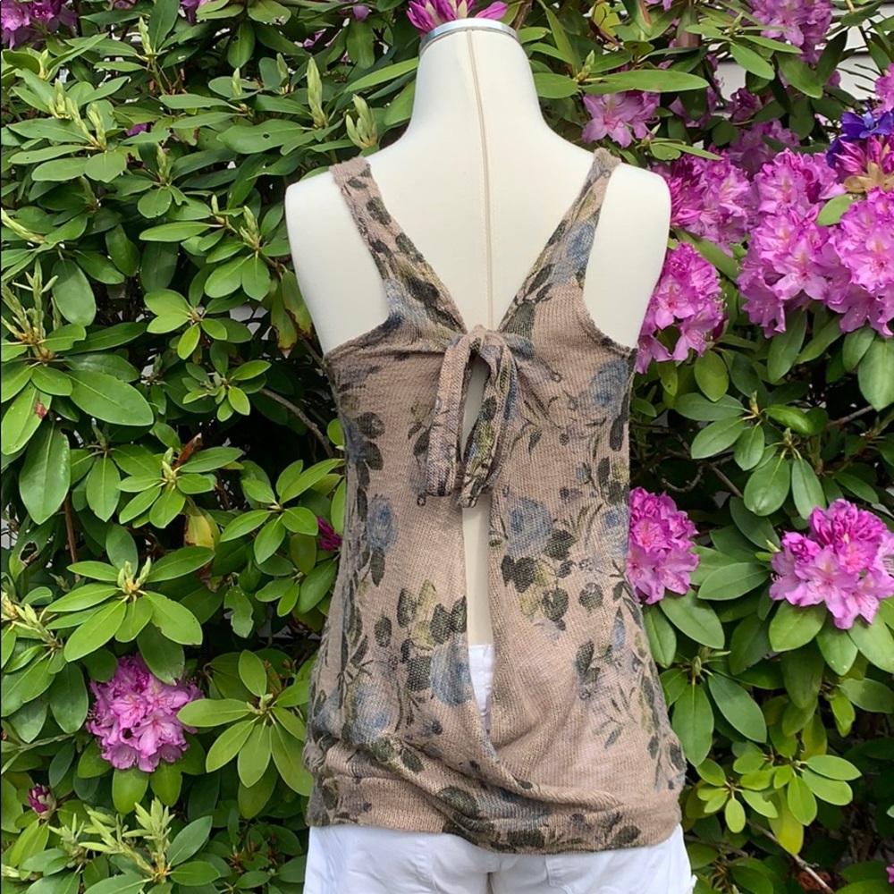 C RUSSE | Open Back Tank - Picture 6 of 9